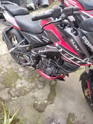 বাজাজ পালসার এনএস ১৬০ ২০১৯ কালো