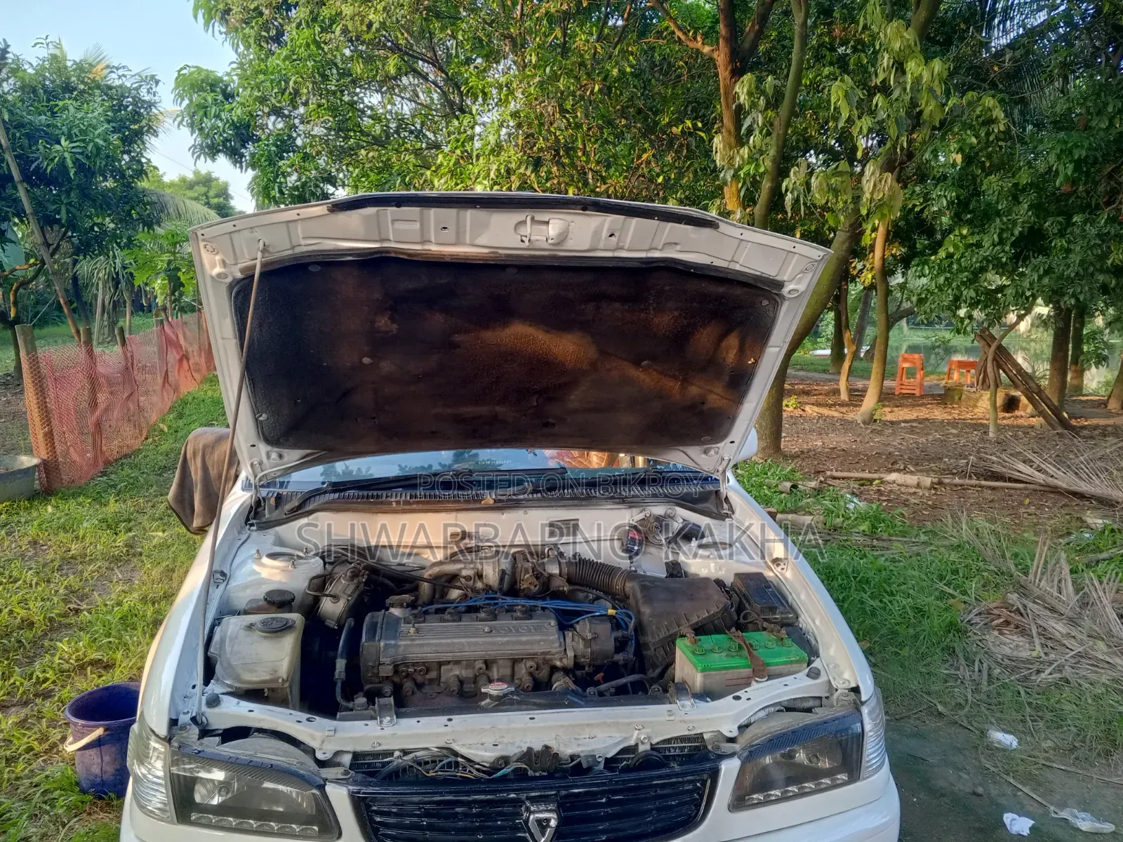 টয়োটা করোল্লা সেডান অটোমেটিক ১৯৯৭ সাদা