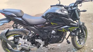 New Suzuki Gixxer 2026 Black