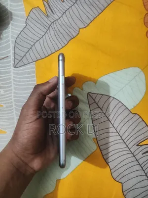 Apple iPhone 6s 128 GB Silver