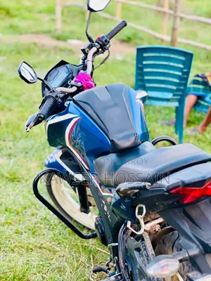 Honda Hornet 2018 Blue