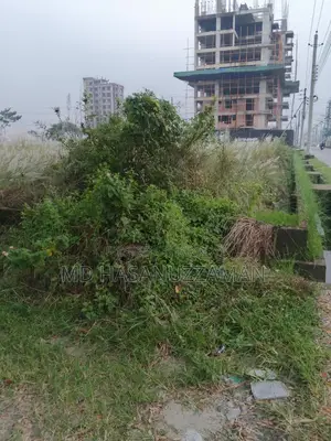 বসুন্ধরা আবাসিক এলাকায় ১০ কাঠা কর্নার প্লট বিক্রয়