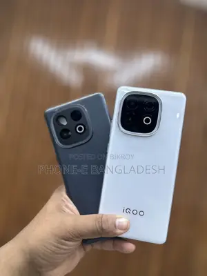 iQOO Z10 256 GB Silver