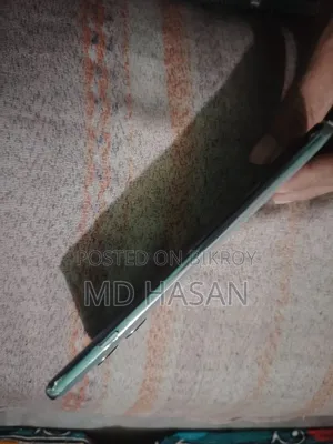 মোটরোহেলা এজ ৬০ প্রো ২৫৬ জিবি