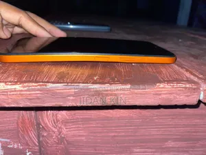 Infinix Smart 20 64 GB Orange