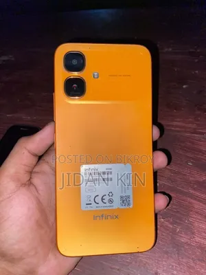 Infinix Smart 20 64 GB Orange