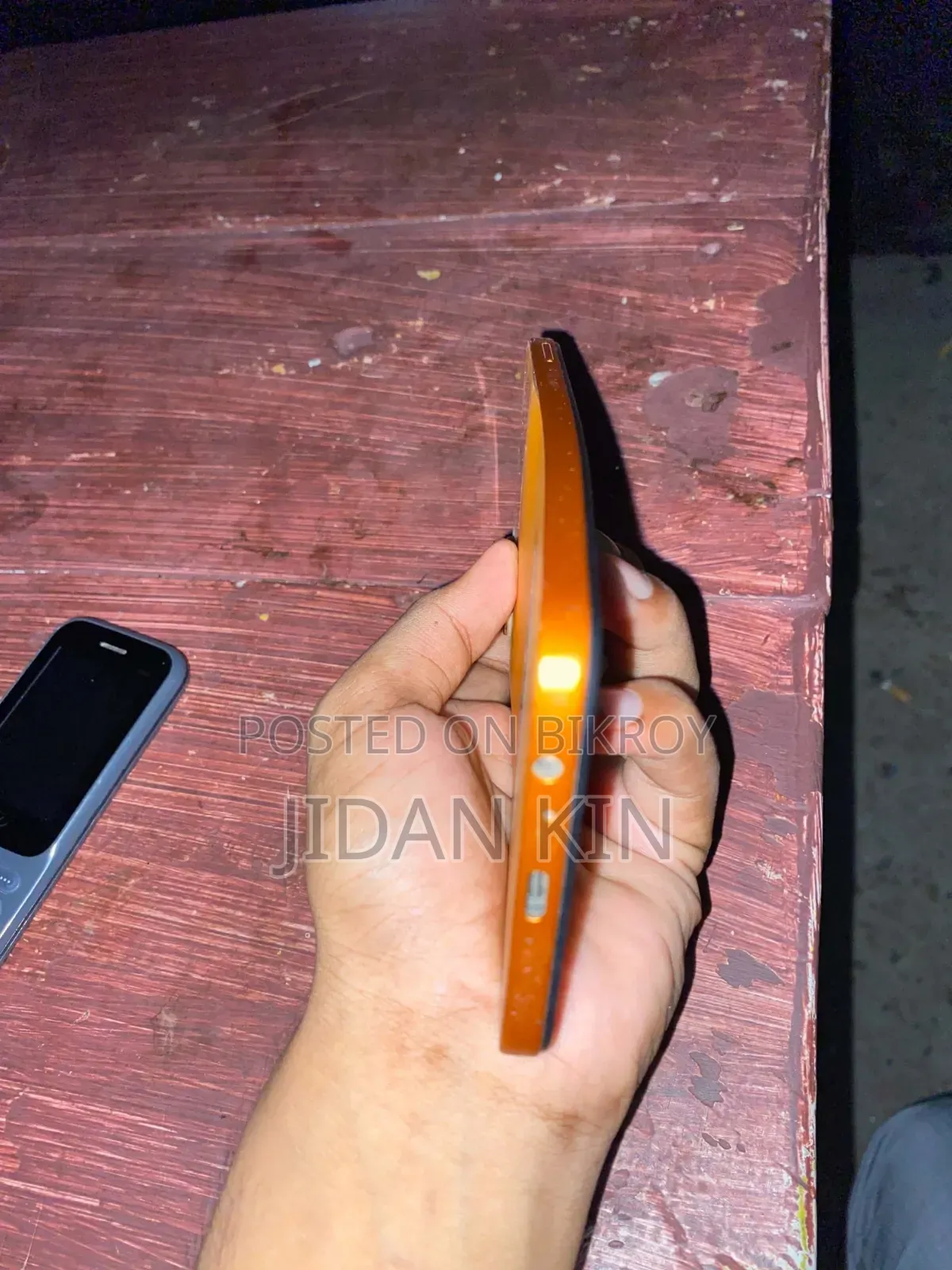 Infinix Smart 20 64 GB Orange