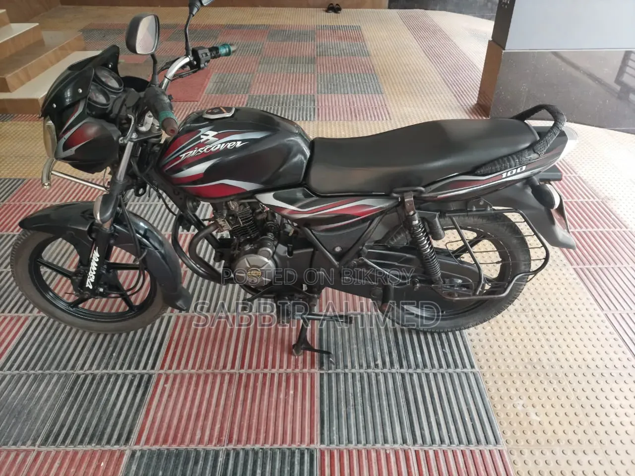 Bajaj Discover 100 2018 Black