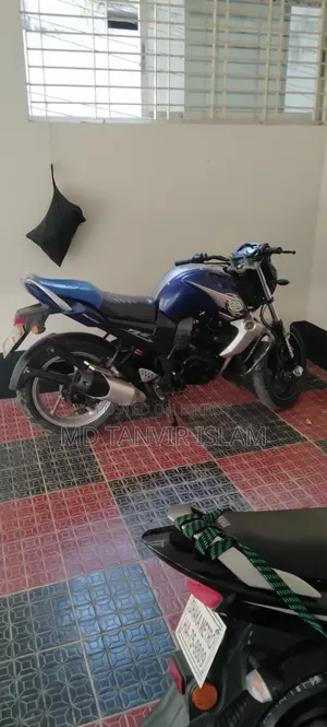 Yamaha FZ 2014 Blue