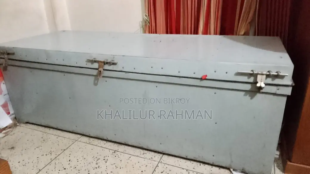Heavy and Sturdy Steel Trunk (MS Sheet) - 5 Feet 6 Inches