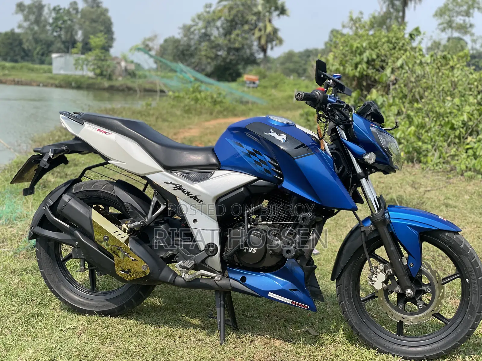 TVS Apache 160 4V 2019 Blue