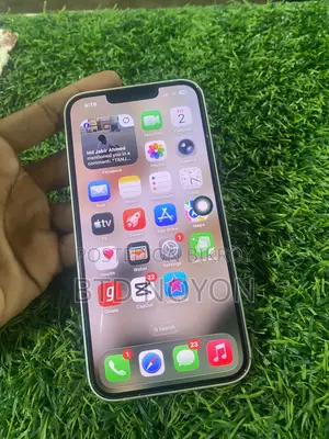 Apple iPhone 13 128 GB White