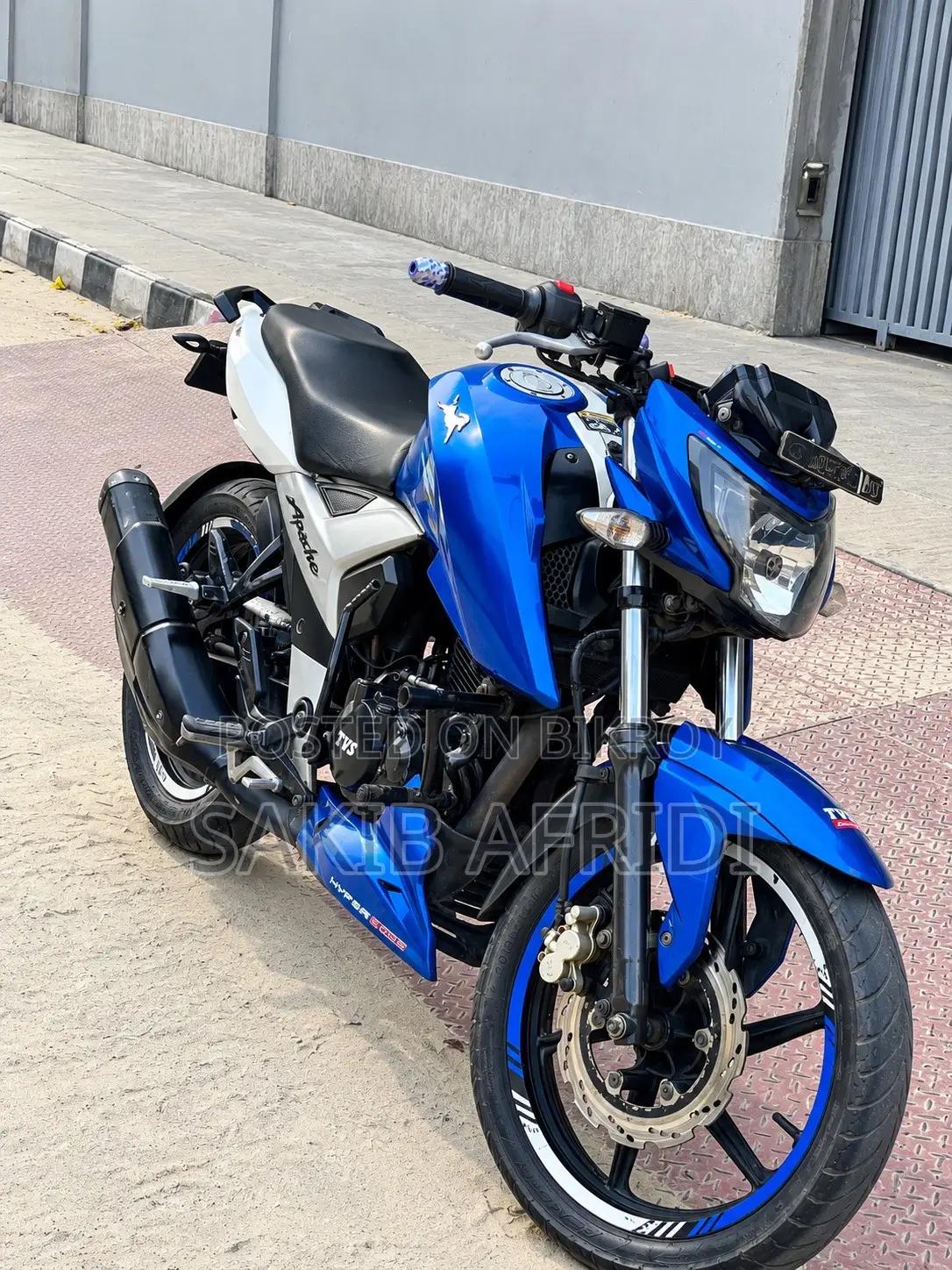 TVS Apache 160 4V 2019 Blue