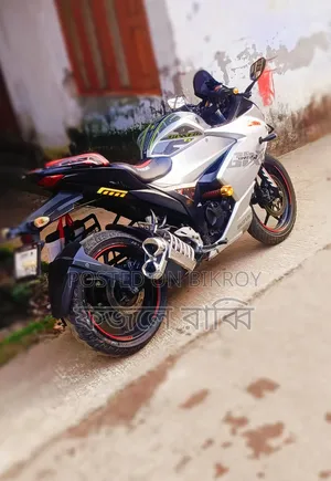 Suzuki Gixxer SF 2021 Silver