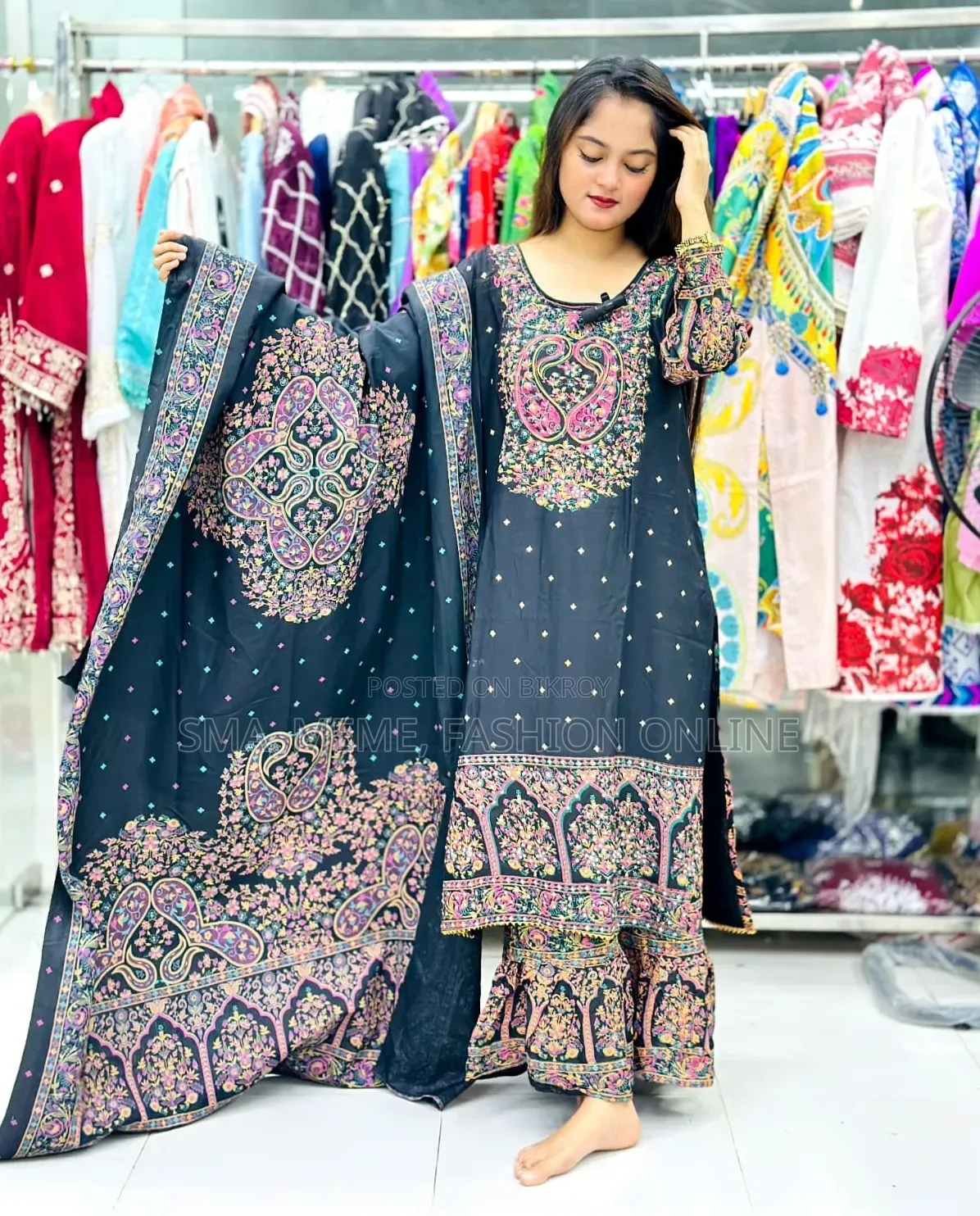 🔥 Online Viral Gharara Three-Piece Collection!! 😍