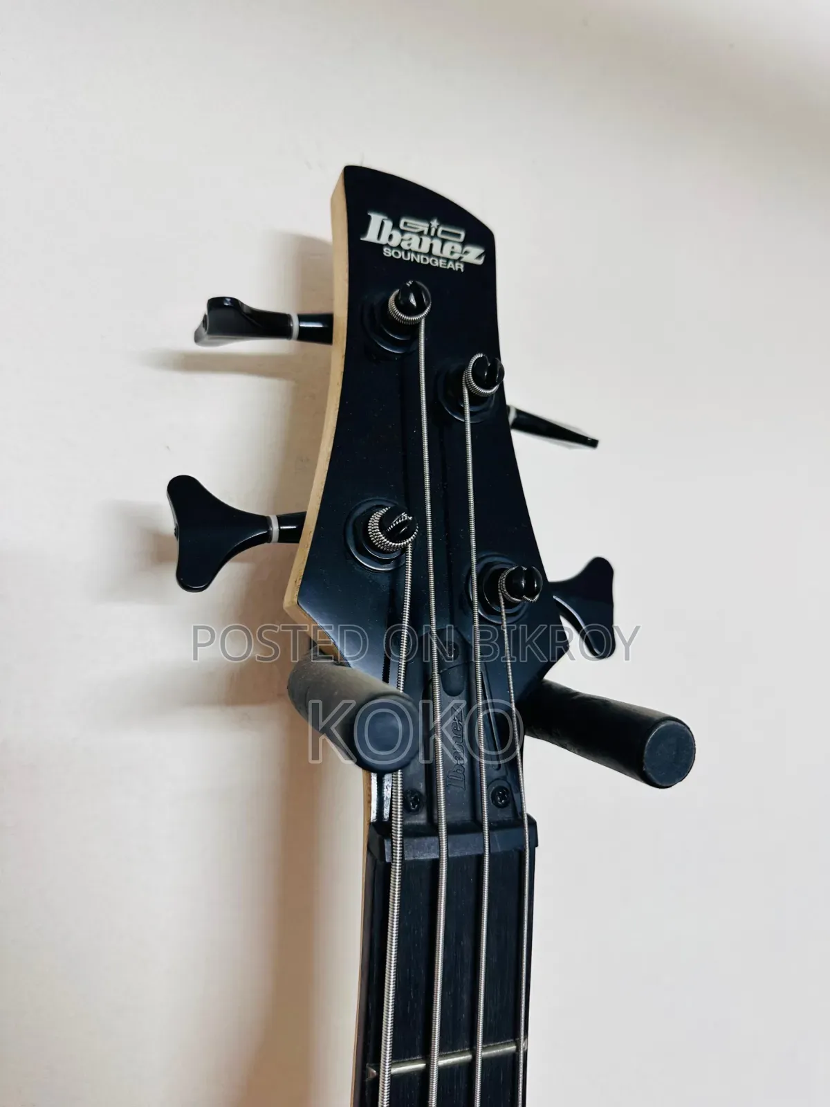 Ibanez GSR320- 4 String- Electric Bass Guitar