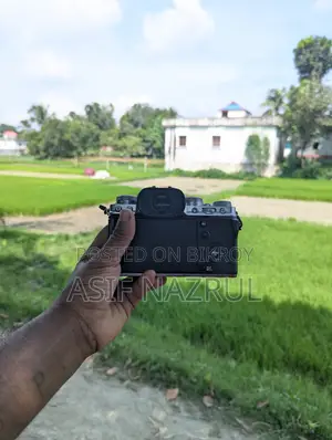 ফুজিফিল্ম এক্সটি৪