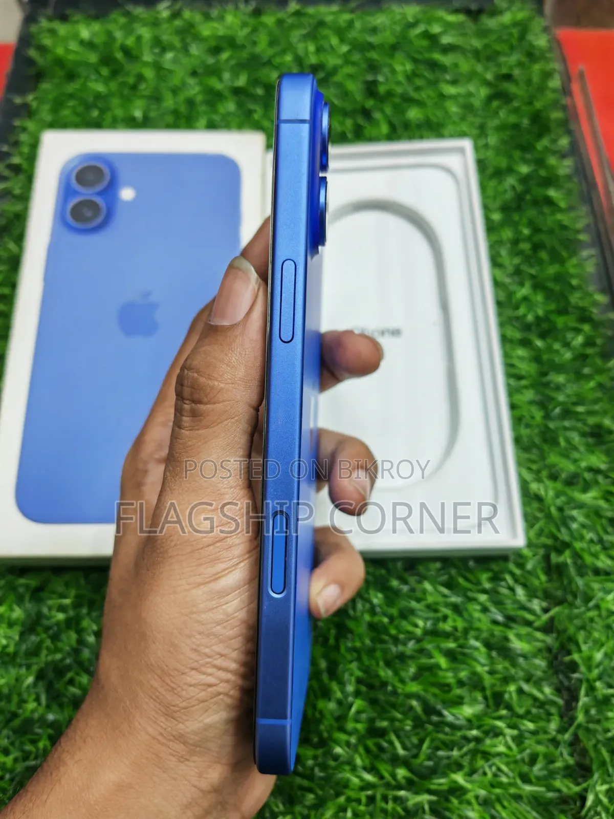 অ্যাপল আইফোন ১৬ প্লাস ১২৮ জিবি নীল