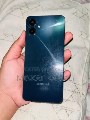 Samsung Galaxy A06 128 GB Black