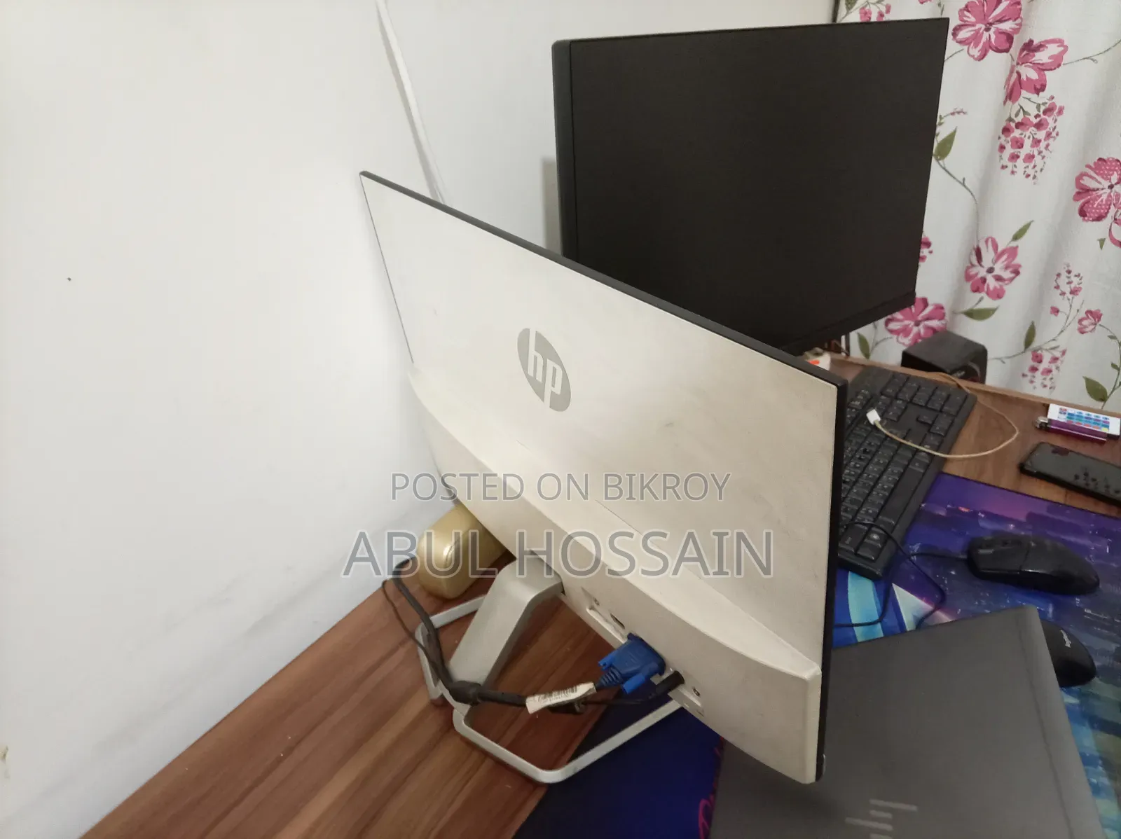 HP F22 Monitor for Sell