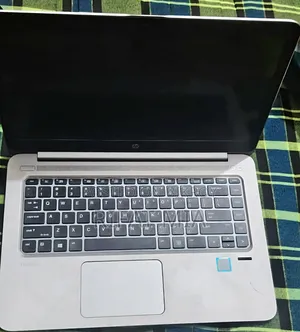 Laptop HP EliteBook Folio 1040 G3 8GB Intel Core i5 HDD+SSD 256GB