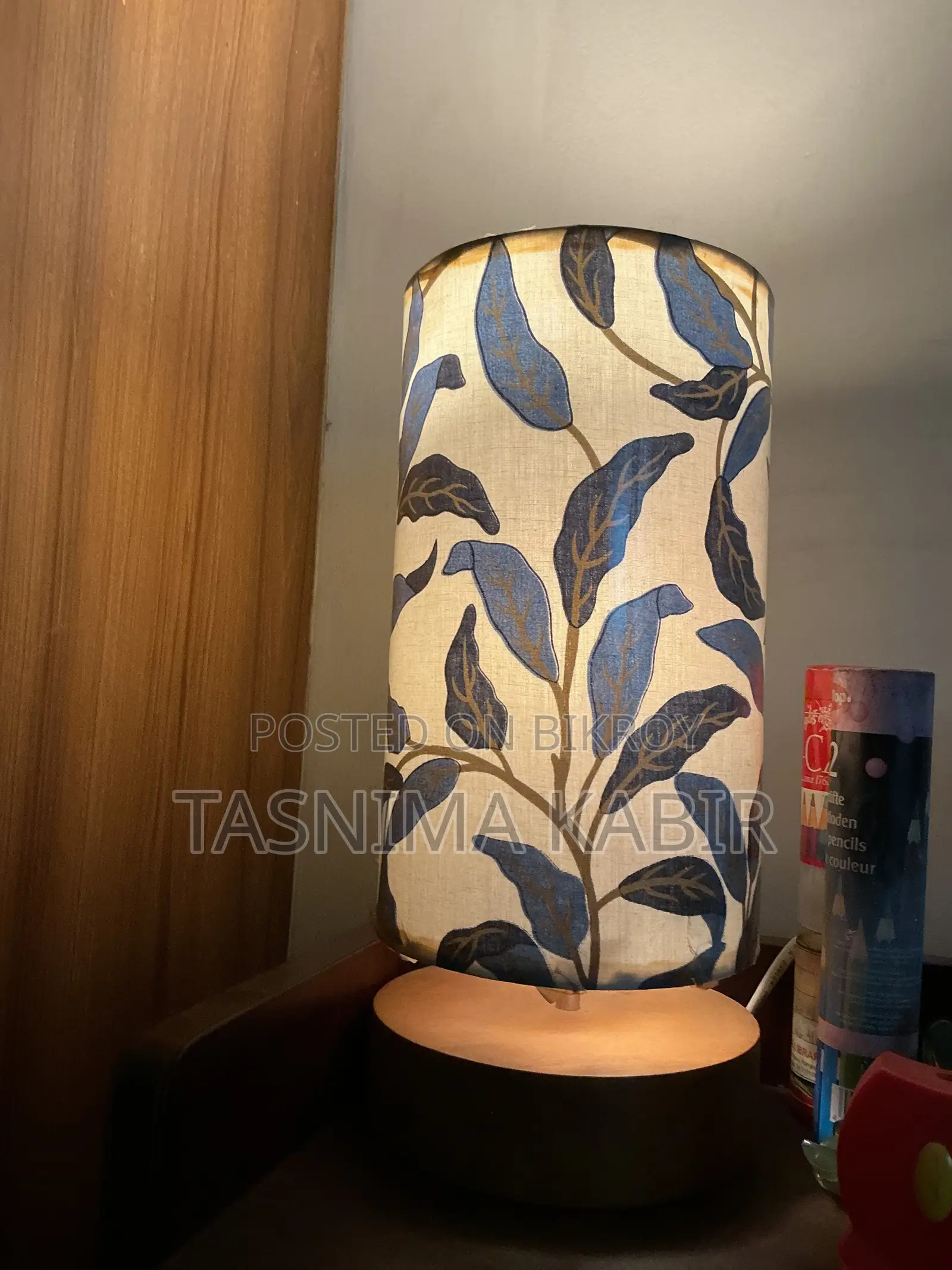 Selling a Beautiful Lamp
