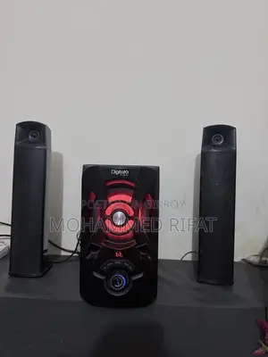 ডিজিটাল এক্স স্পিকার বেস সহ