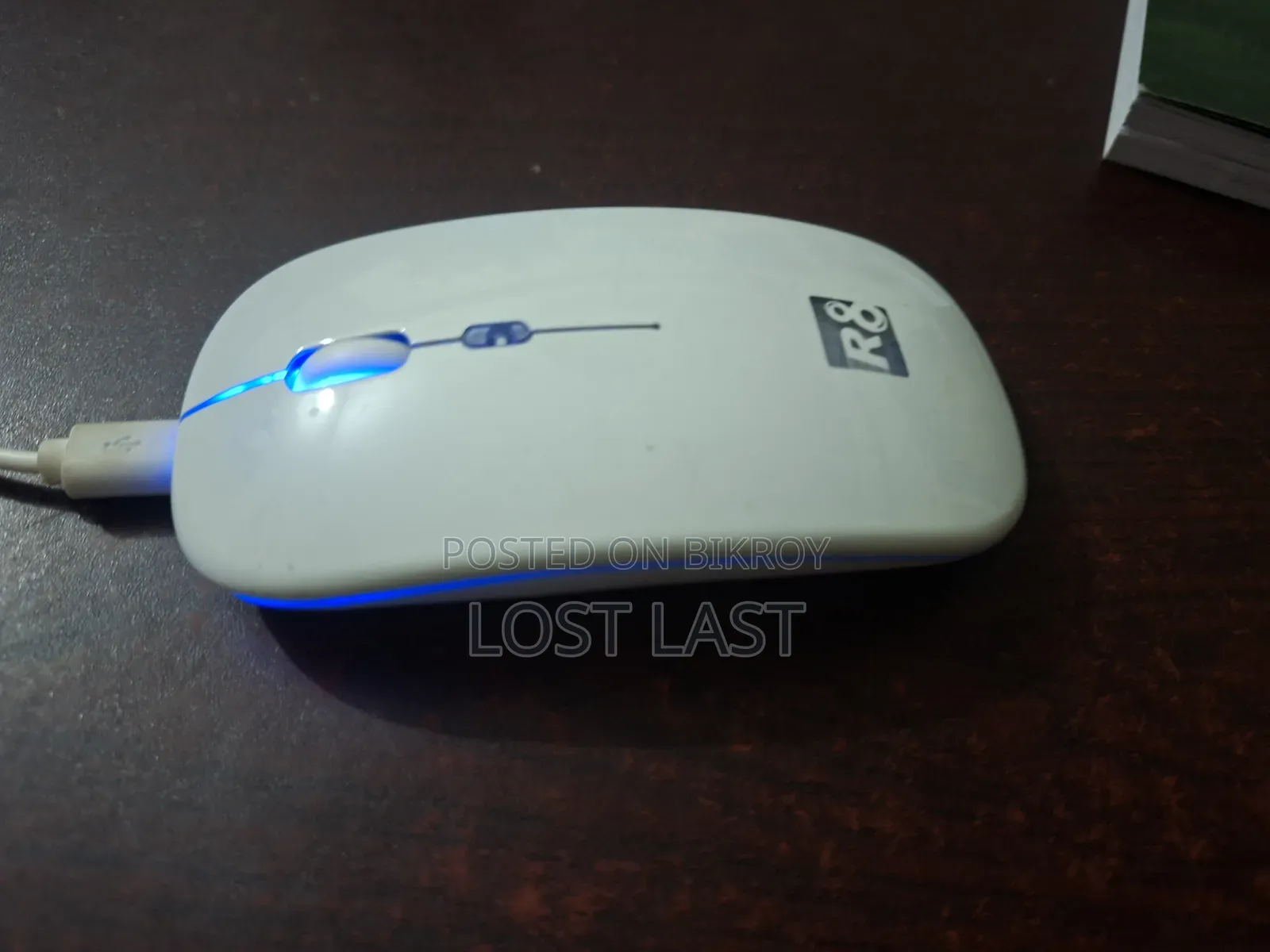 Mouse R8 1715
