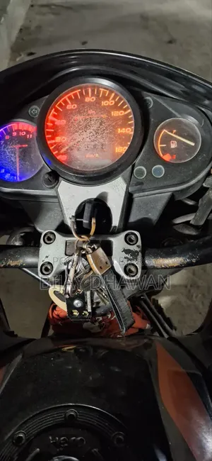 হিরো হাঙ্ক ২০০৯ ব্ল্যাক