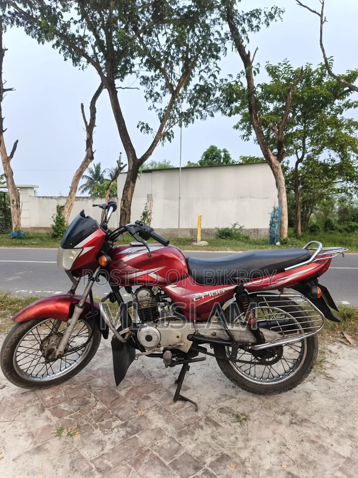 বাজাজ সিটি ১০০ ২০১৭ লাল
