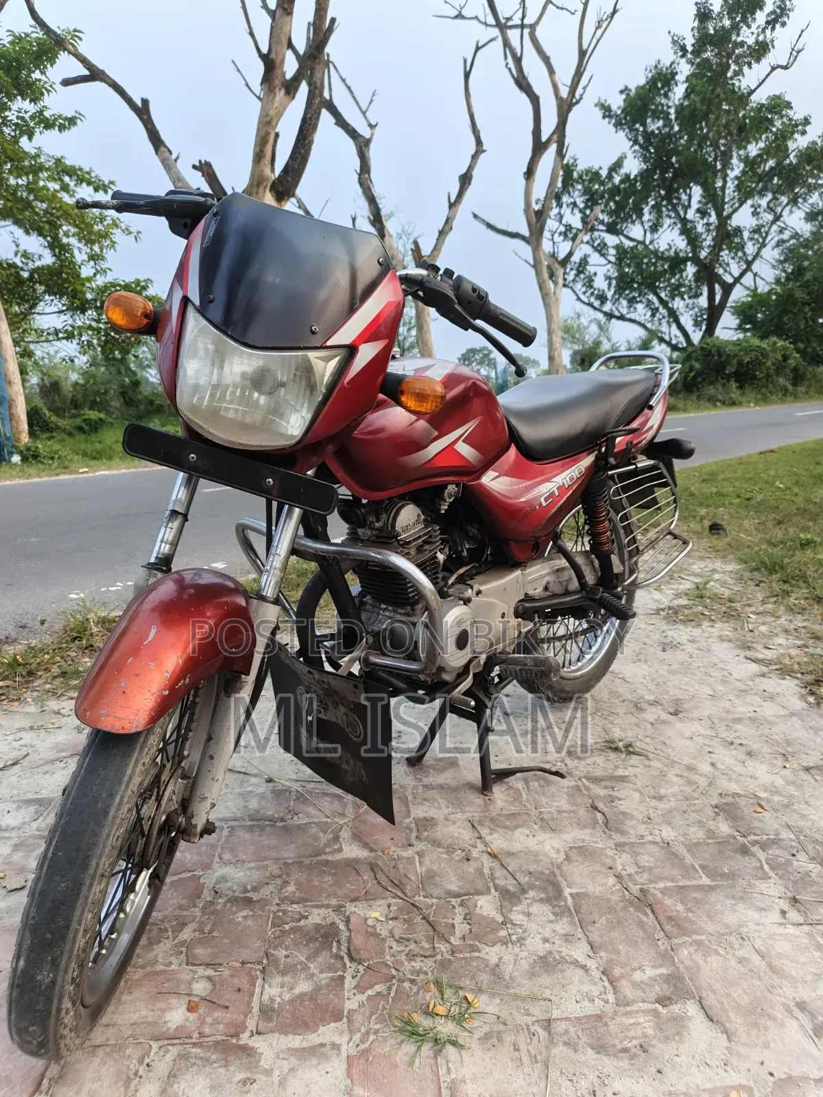 বাজাজ সিটি ১০০ ২০১৭ লাল