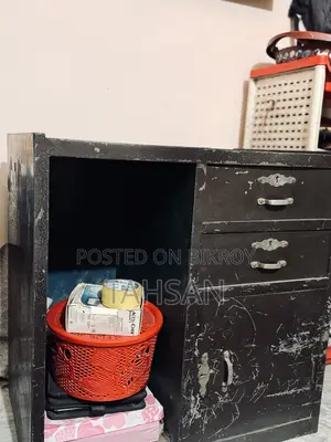 বিক্রির জন্য ভারী স্টিলের ক্যাবিনেট/আলমারির