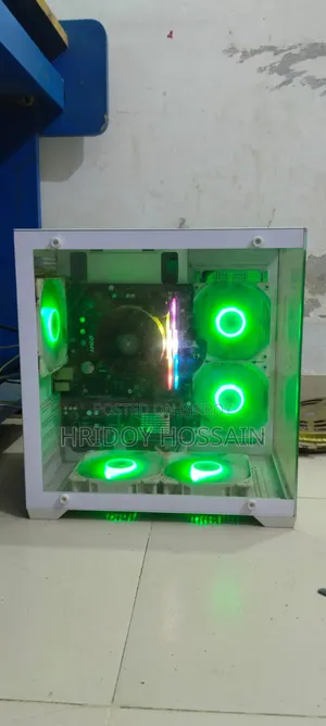 Desktop Computer MSI 12GB AMD Ryzen SSD 512GB