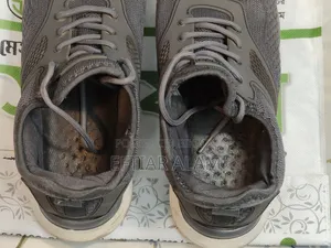PandaPlus Casual Sneakers (Used)