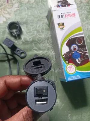 12v Charge Holder