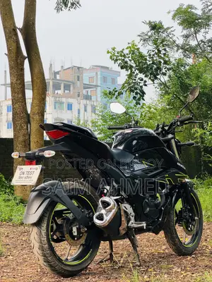 Suzuki Gixxer 2025 Black