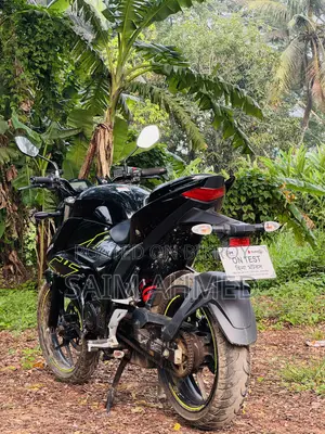Suzuki Gixxer 2025 Black