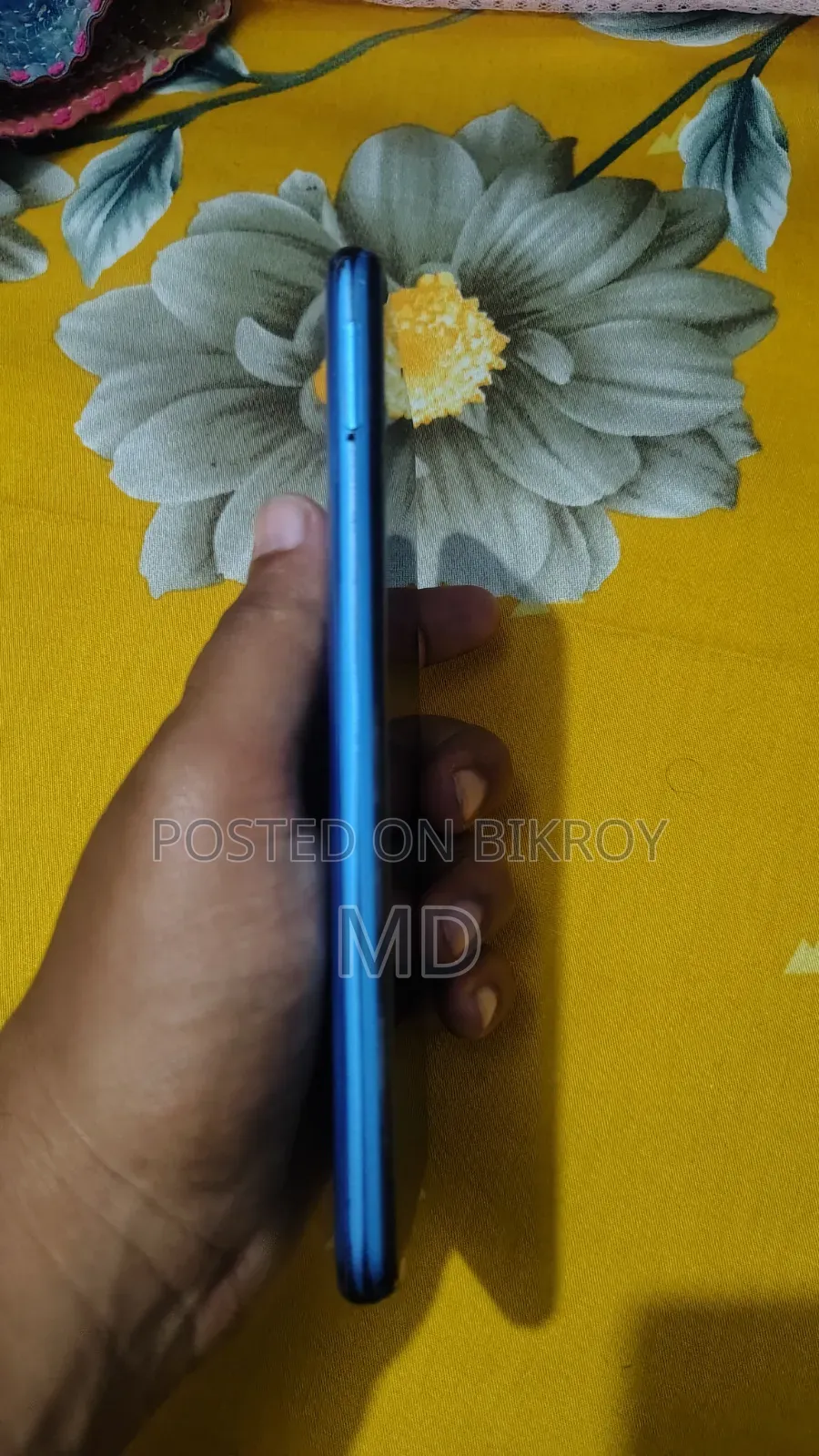 রিয়েলমি সি১১ ৩২ জিবি নীল