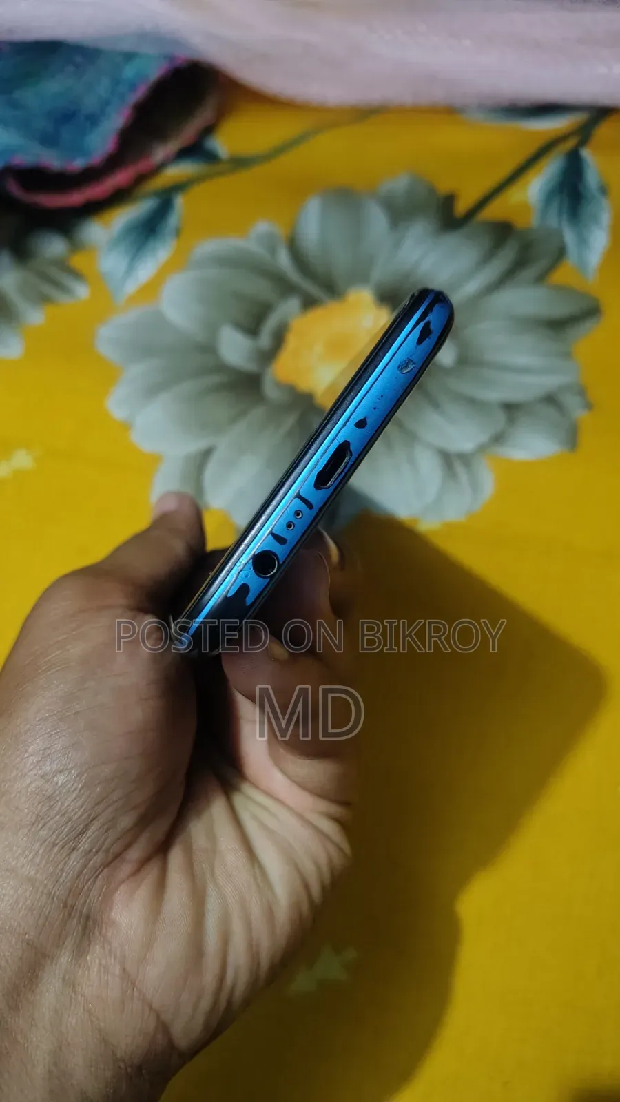 রিয়েলমি সি১১ ৩২ জিবি নীল