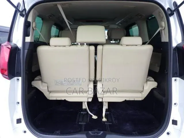 2021 Toyota Alphard 2.5 Hybrid AWD Pearl