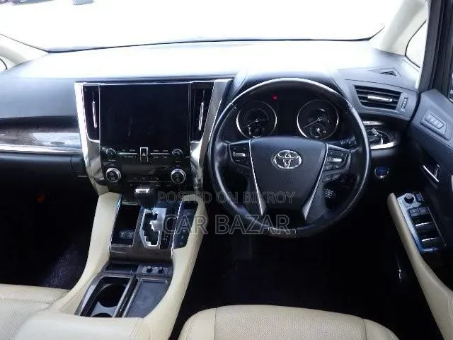2021 Toyota Alphard 2.5 Hybrid AWD Pearl