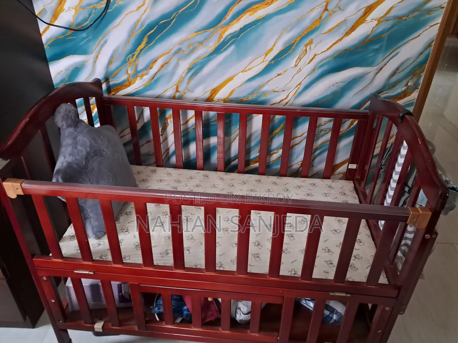 Baby Cot With Bassinet