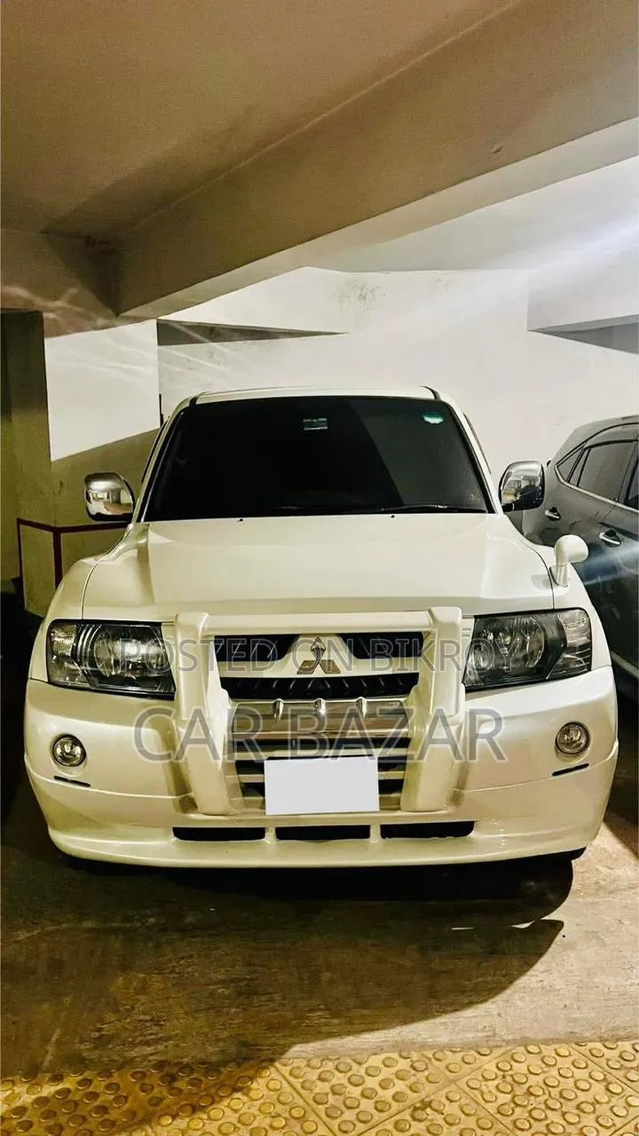 Mitsubishi Pajero 2005 Pearl