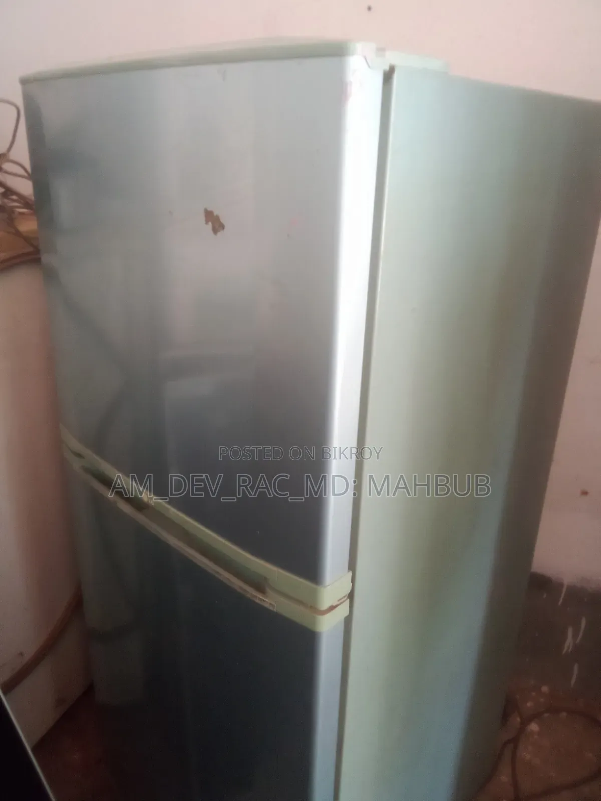 Refrigerator