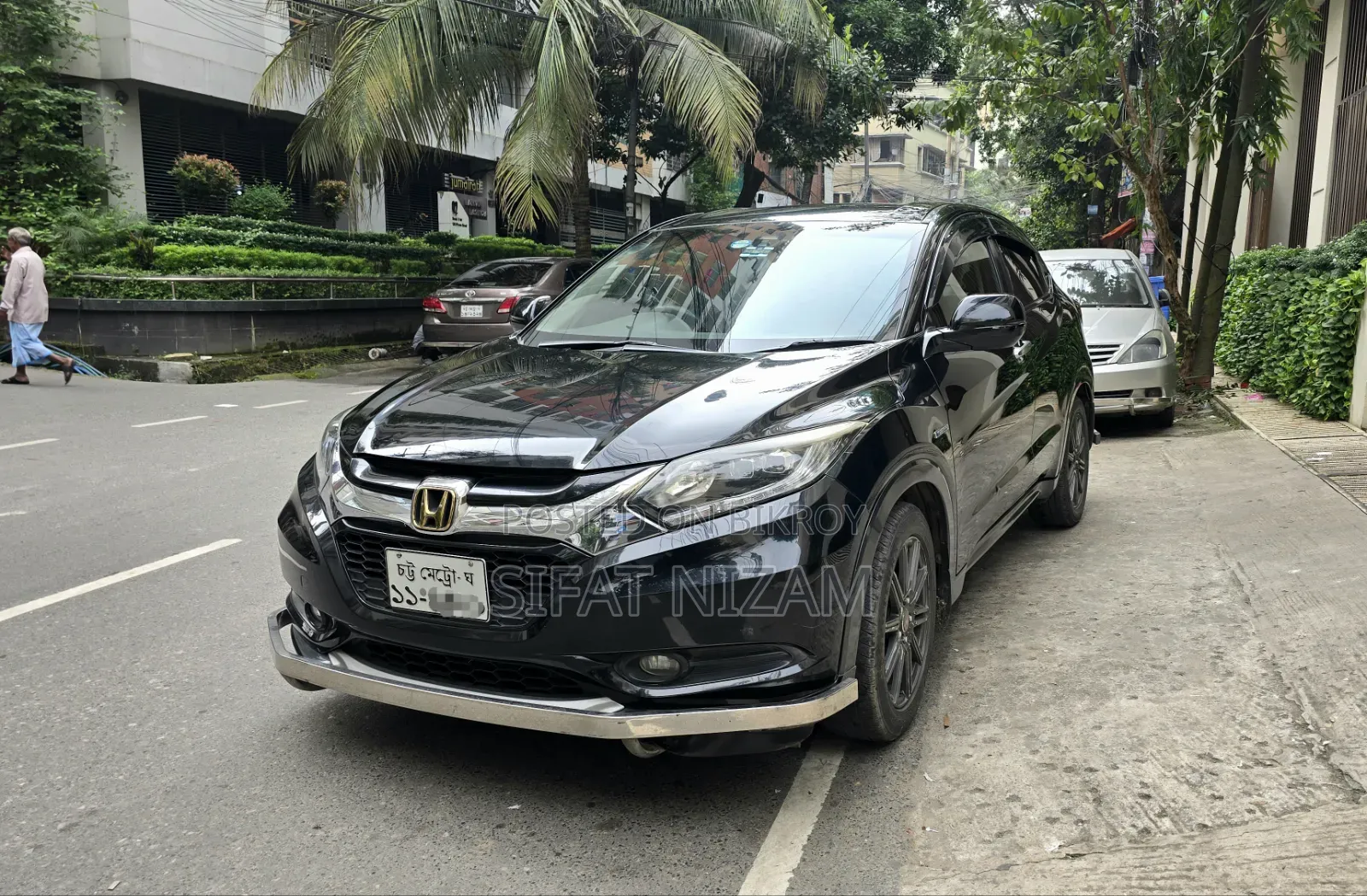 Honda Vezel 1.5 Hybrid 2WD 2016 Black