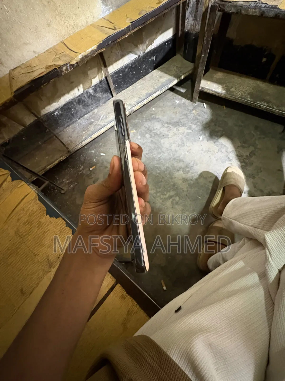 স্যামসাং গ্যালাক্সি এস২১ ৫জি ১২৮ জিবি পিংক