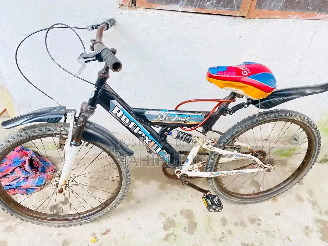A bicycle will be sold 
Address : Barishal Sadar Road
Price : 4700 BDT