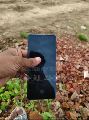 New Vivo V29e 5G 256 GB Silver