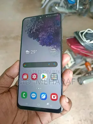 স্যামসাং গ্যালাক্সি এস২০+ ১২৮ জিবি ব্ল্যাক