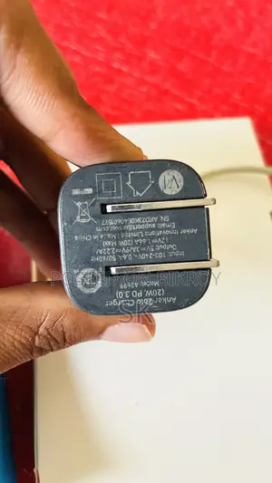 আইফোন চার্জার অ্যাংকার ২০ওয়াট